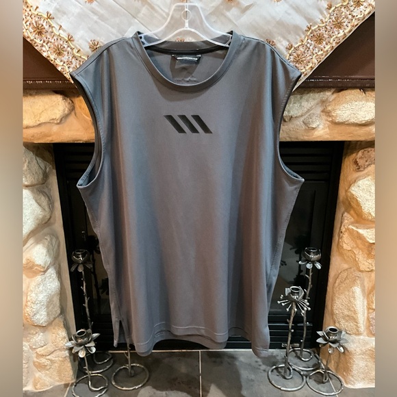 Adidas Gray Basketball Club Tee XL - Picture 1 of 10